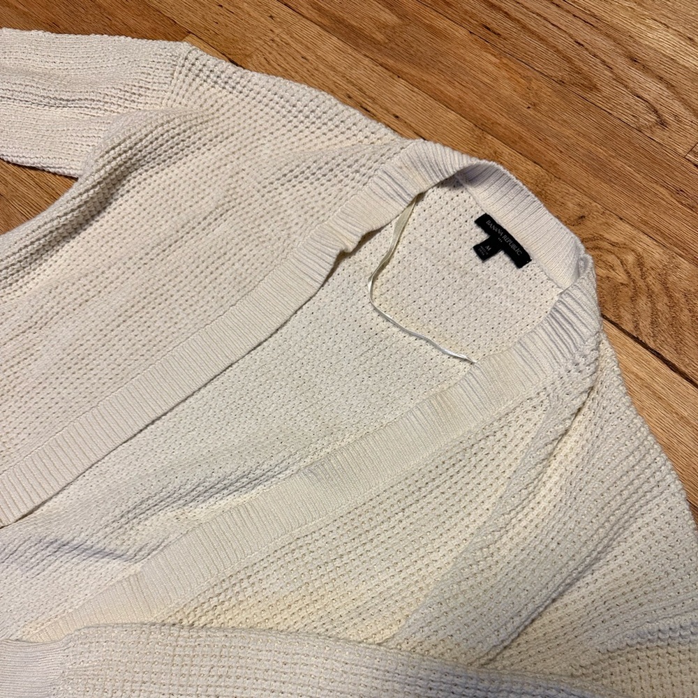 Medium Banana Repulic Cardigan